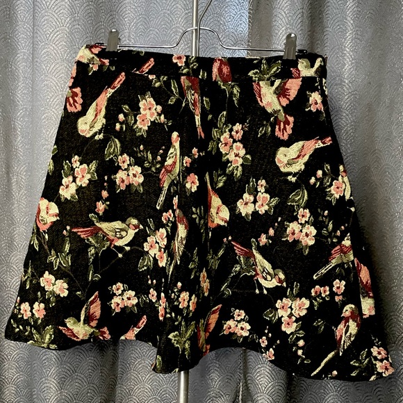 Bird Tapestry A-line Mini Skirt - Floral Circle Skirt - Picture 1 of 6